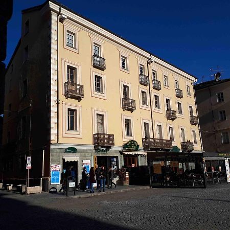 Les Fleuves - Doire Aosta Exterior foto